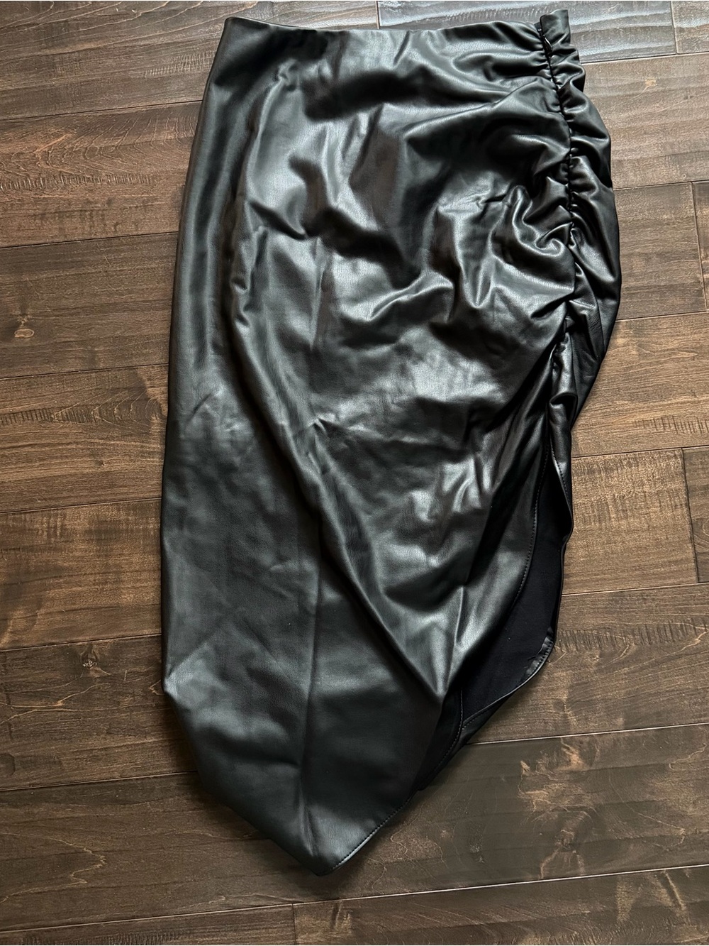 Veronica Beard Black Faux-Leather Asymmetrical Ruched Skirt